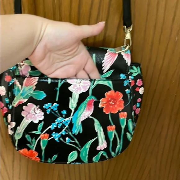 KATE SPADE UEC Black Floral Women's Crossbody Bag Hummingbird Red Green Blue - Picture 9 of 10